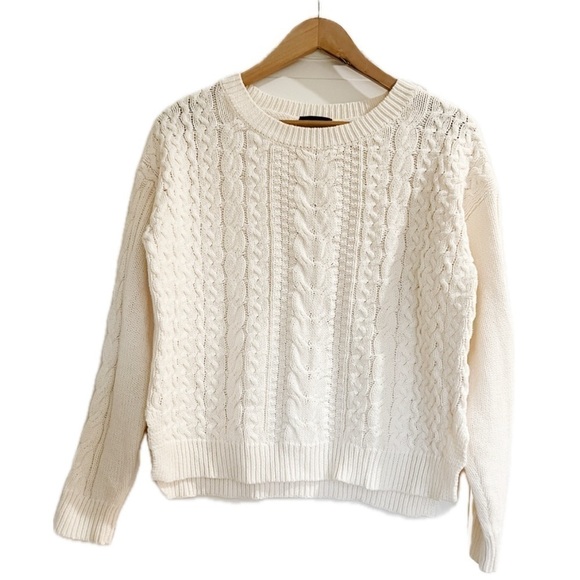 Vici Sweaters - VICI Cotton Blend Sweater. Size Small